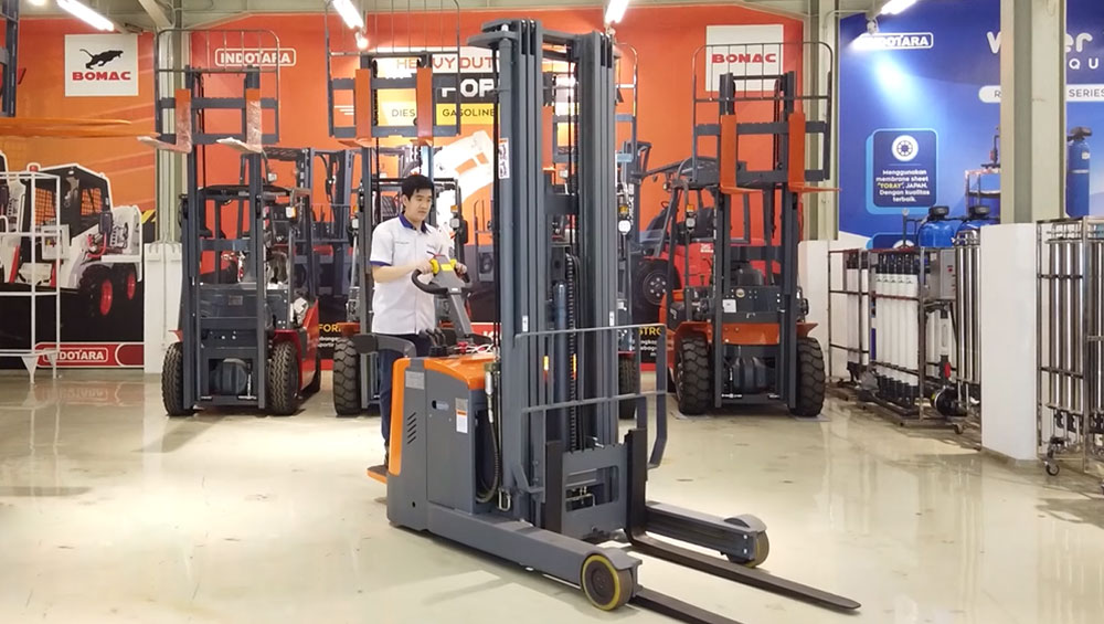 Prinsip-prinsip Warehouse Shigemitsu Reach Stacker